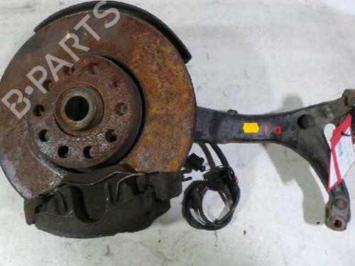 Used Left front steering knuckle VW PASSAT B5 (3B2) 1.9 TDI (115 hp) 12609570
