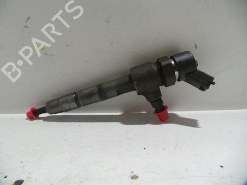 Used Injector RENAULT 16 (115_) 1.6 TA (71 hp) 12622634
