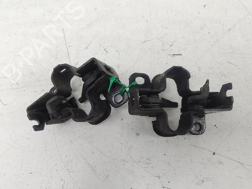 Used Hood lock MERCEDES-BENZ E-CLASS (W211) E 320 CDI (211.022) (224 hp) 16098843