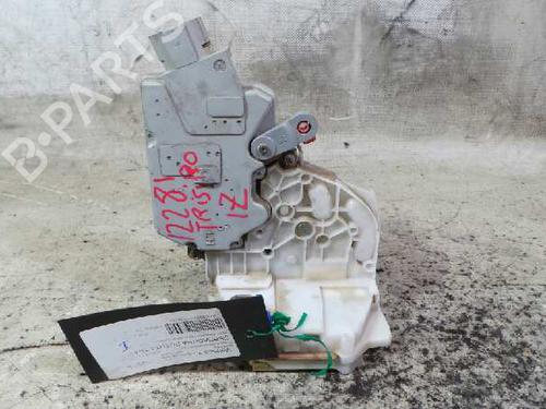 Used Rear left lock NISSAN PRIMERA Hatchback (P11) 1.6 16V (99 hp) 12611823
