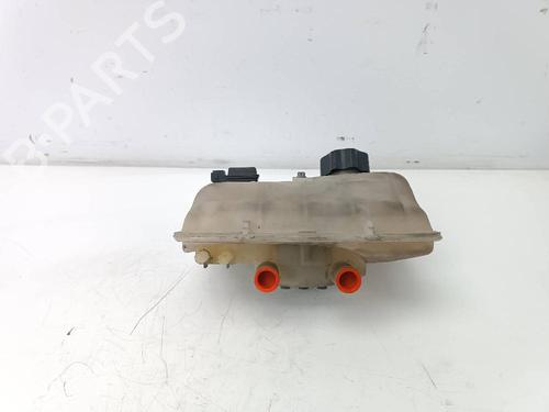 Used Expansion tank PEUGEOT EXPERT (224_) 2.0 HDI (109 hp) 16320108