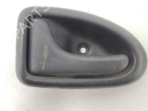 Used Front left interior door handle RENAULT TRAFIC II Platform/Chassis (EL) 1.9 dCi 100 (EL0C) (101 hp) 16055222
