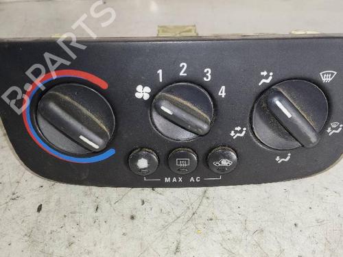 Used Climate control OPEL COMBO Tour 1.7 DI 16V (65 hp) 12625900