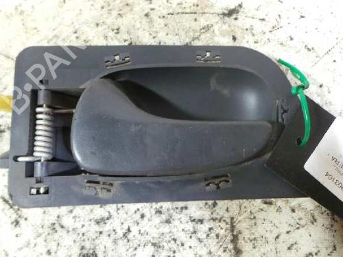 Used Front left interior door handle RENAULT LAGUNA I (B56_, 556_) 1.9 dTi (B56J) (98 hp) 15269959