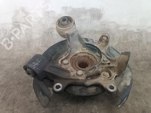 Used Right rear steering knuckle MITSUBISHI PAJERO III (V7_W, V6_W) 3.2 Di-D (V68W) (160 hp) 22797475