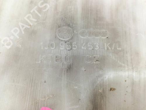 Windscreen washer tank VW GOLF IV (1J1) 1.9 TDI | BP12626366C113 