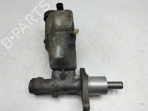 Used Brake master cylinder PEUGEOT 508 I (8D_) 1.6 HDi (112 hp) 12629463