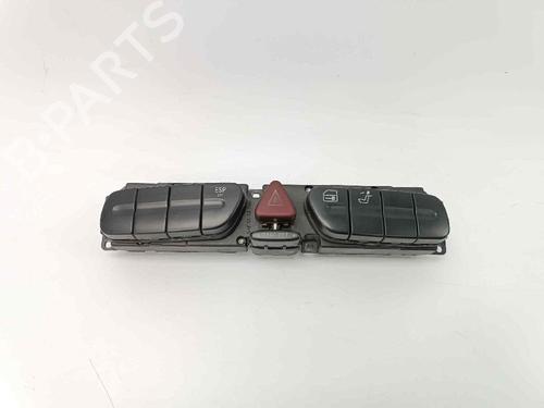 Used Warning switch MERCEDES-BENZ C-CLASS (W203) C 220 CDI (203.006, 203.008) (143 hp) 17168172