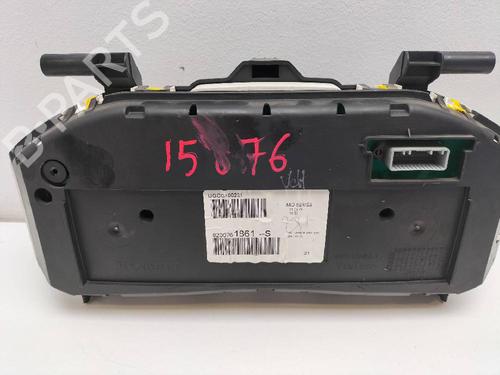 Instrument cluster RENAULT CLIO III Hatchback Van (SB_, SR_) 1.5 dCi | BP12627520C47 