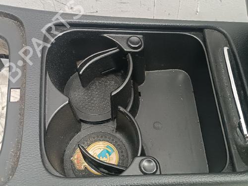 Armrest / Center console VW PASSAT B6 (3C2) 1.6 | BP26163088I20 