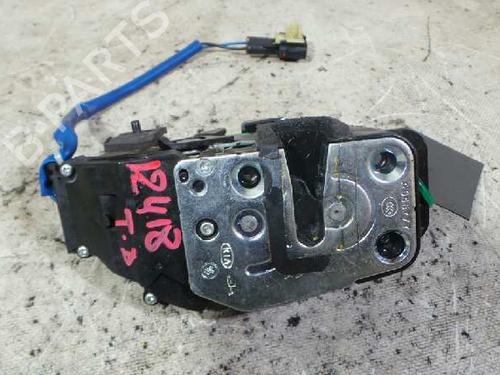Rear right lock KIA SORENTO I (JC) 2.5 CRDi | BP12610464C99 