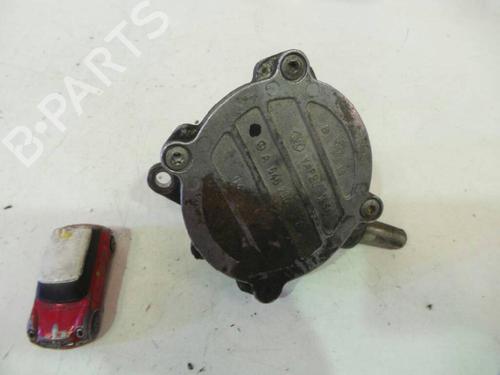 Used Vacuum pump MERCEDES-BENZ C-CLASS (W203) C 220 CDI (203.008) (150 hp) 12623053
