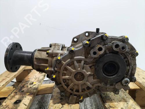 Used Front differential HYUNDAI SANTA FÉ II (CM) 2.2 CRDi GLS (150 hp) 15128938