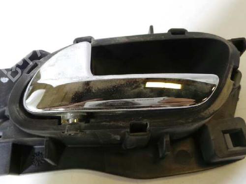 Used Rear left interior door handle PEUGEOT 407 (6D_) 2.0 (6DRFNB, 6DRFNE) (136 hp) 15270720