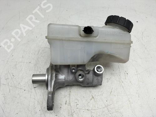 Used Brake master cylinder RENAULT CLIO IV (BH_) [2012-2021]  13316022