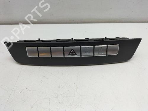 Used Warning switch MERCEDES-BENZ C-CLASS (W204) C 250 CDI (204.003) (204 hp) 12629041