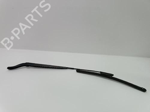 Used Front windshield wiper arm RENAULT MEGANE III Hatchback (BZ0/1_, B3_) [2008-2025]  24494784