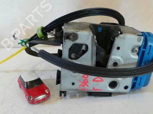 Used Front right lock AUDI A4 B5 (8D2) 1.9 TDI (90 hp) 12617076