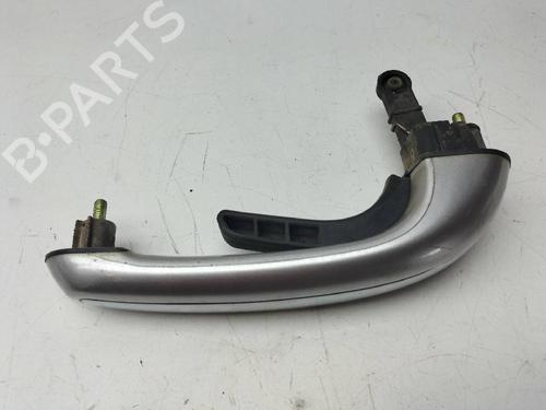Used Tailgate handle HYUNDAI SANTA FÉ II (CM) 2.2 CRDi GLS (150 hp) 15128911