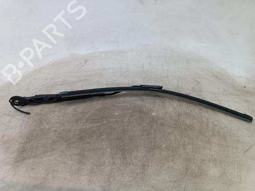 Used Front windshield wiper arm CITROËN C4 CACTUS 1.2 PureTech 130 (131 hp) 18917809
