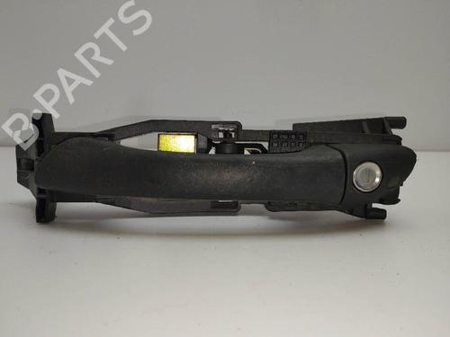 Used Front left exterior door handle MERCEDES-BENZ C-CLASS (W203) C 220 CDI (203.006, 203.008) (143 hp) 12626504