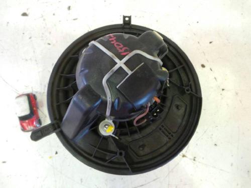 Heater blower motor MERCEDES-BENZ A-CLASS (W169) A 180 CDI (169.007, 169.307) | BP14242440M62 