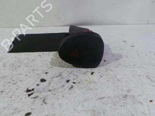 Used Warning switch HYUNDAI H-1 / STAREX Bus (A1) 2.5 CRDi 4WD (140 hp) 12616254