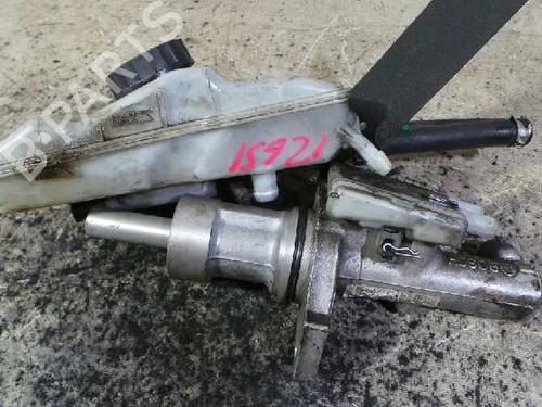 Used Brake master cylinder MERCEDES-BENZ VITO / MIXTO Van (W639) 111 CDI (639.601, 639.603) (116 hp) 12612973