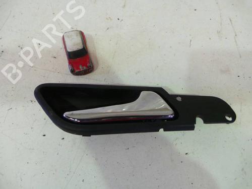 Højre bagtil invendig håndtag MERCEDES-BENZ A-CLASS (W169) A 180 CDI (169.007, 169.307) (109 hp) 15271166