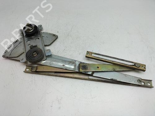 Used Front right window mechanism ISUZU TROOPER I (UBS) 2.8 TD (UBS55) (106 hp) 12846017