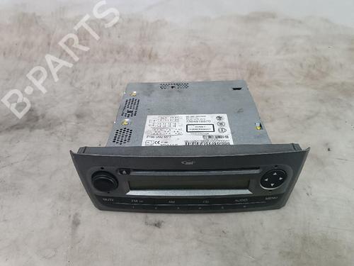 Used Radio FIAT PUNTO EVO (199_) 1.3 D Multijet (199AXC1A, 199BXC1A, 199AXT1A, 199BXT1A) (75 hp) 15128699