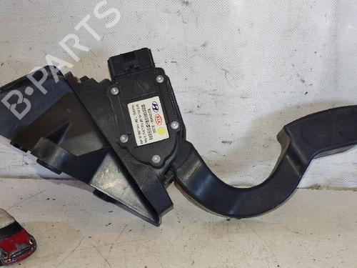 Used Pedal HYUNDAI SONATA V (NF) 2.0 CRDi (140 hp) 12625628