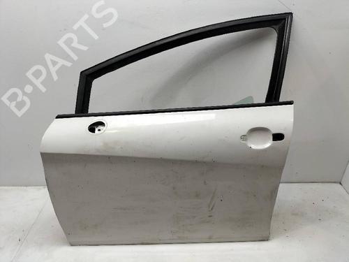 Used Left front door SEAT LEON (1P1) 2.0 TDI (170 hp) 12629982