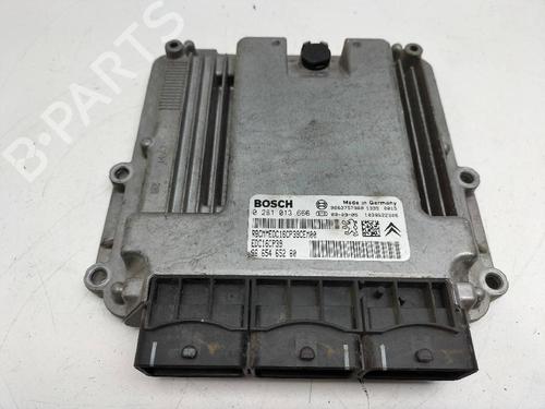 Used Engine control unit (ECU) PEUGEOT 4007 (VU_, VV_) 2.2 HDi (156 hp) 12628694