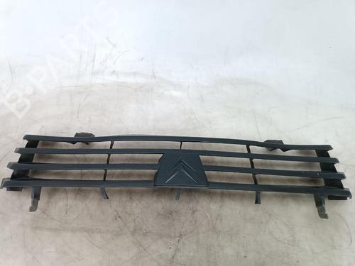 Used Grille CITROËN C15 Box Body/MPV (VD_) 1.8 D (60 hp) 20688778