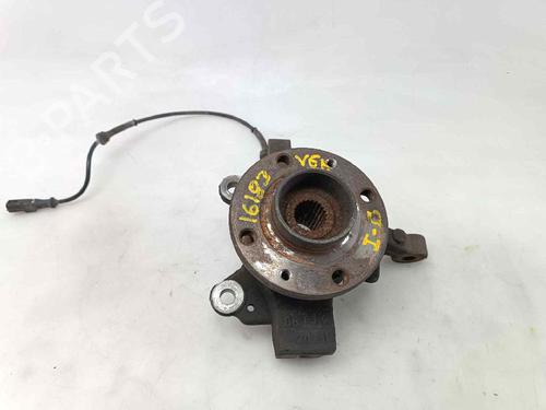 Used Left front steering knuckle RENAULT CLIO III Hatchback Van (SB_, SR_) 1.5 dCi (86 hp) 17533618