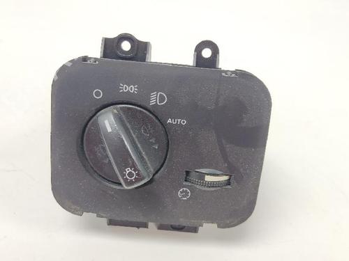 Used Headlight switch LAND ROVER RANGE ROVER SPORT I (L320) 2.7 D 4x4 (190 hp) 15561047