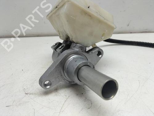 Brake master cylinder PEUGEOT 3008 I MPV (0U_) 1.2 | BP16848457M77 