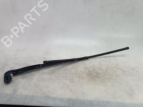 Used Front windshield wiper arm SEAT LEON (1P1) [2005-2013]  19937801
