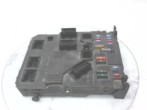 Used Fuse box Fuse box CITROËN BERLINGO / BERLINGO FIRST Box Body/MPV (M_) 1.6 HDI 75 (MB9HW) (75 hp) 33930552 33930552