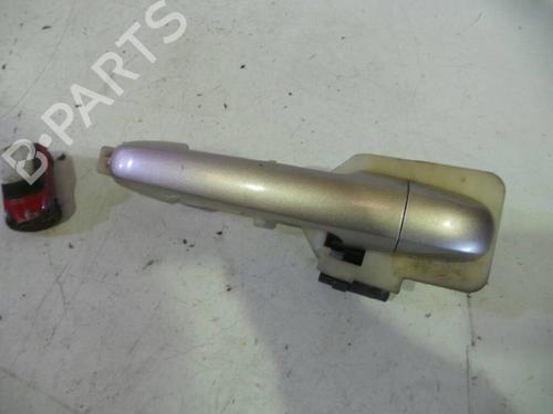Used Front right exterior door handle HYUNDAI SONATA V (NF) 2.0 CRDi (140 hp) 12623513
