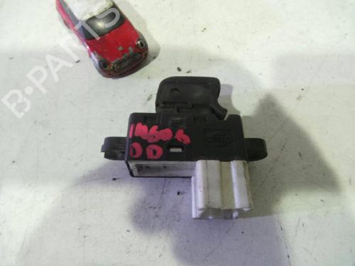 Right front window switch NISSAN CABSTAR (F24M, F24W) 28.11 DCI, 32.11 DCI, 35.11 DCI 2.5 (F24M) | BP12621089I26 
