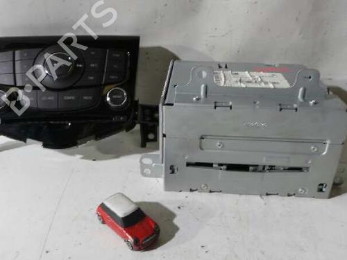 Used Radio CHEVROLET CRUZE (J300) 2.0 CDI (125 hp) 12618162