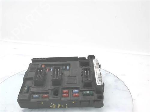 Used Fuse box Fuse box CITROËN C2 (JM_) 1.4 (75 hp) 33930549 33930549