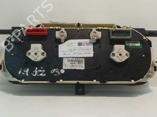 Instrument cluster RENAULT LAGUNA II (BG0/1_) 1.9 dCi (BG08, BG0G) | BP12615307C47 