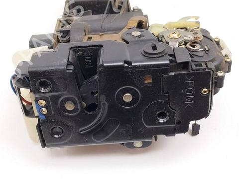 Rear right lock VW PASSAT B5.5 (3B3) 1.9 TDI | BP12626848C99 
