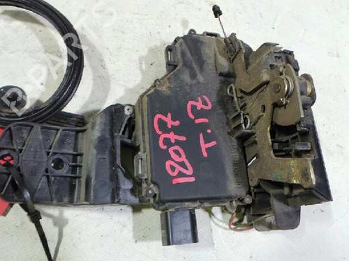 Rear left lock VW PASSAT B5 (3B2) 1.9 TDI | BP12609464C100 