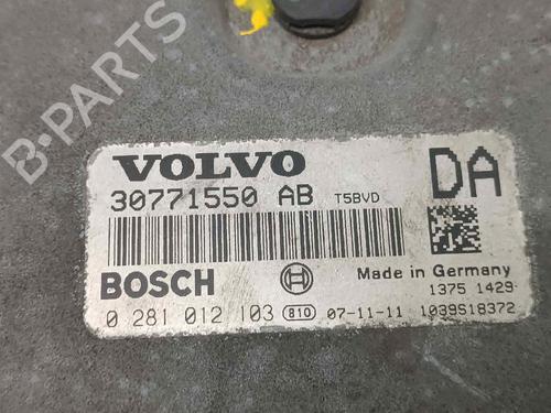 Engine control unit (ECU) VOLVO XC90 I (275) D5 AWD | BP17331386M57 