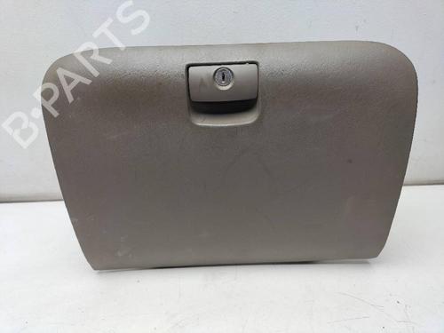 Used Glove box HYUNDAI TUCSON (JM) 2.0 CRDi All-wheel Drive (140 hp) 15129274