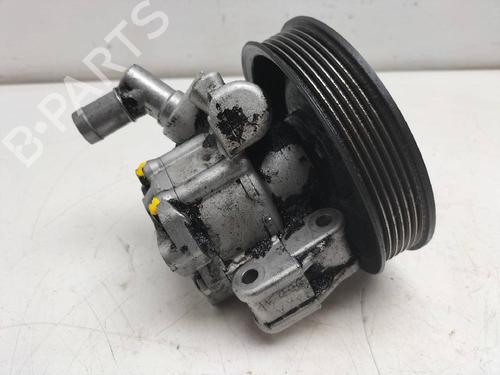 Used Steering pump MERCEDES-BENZ VITO Van (W638) 112 CDI 2.2 (638.094) (122 hp) 12629688